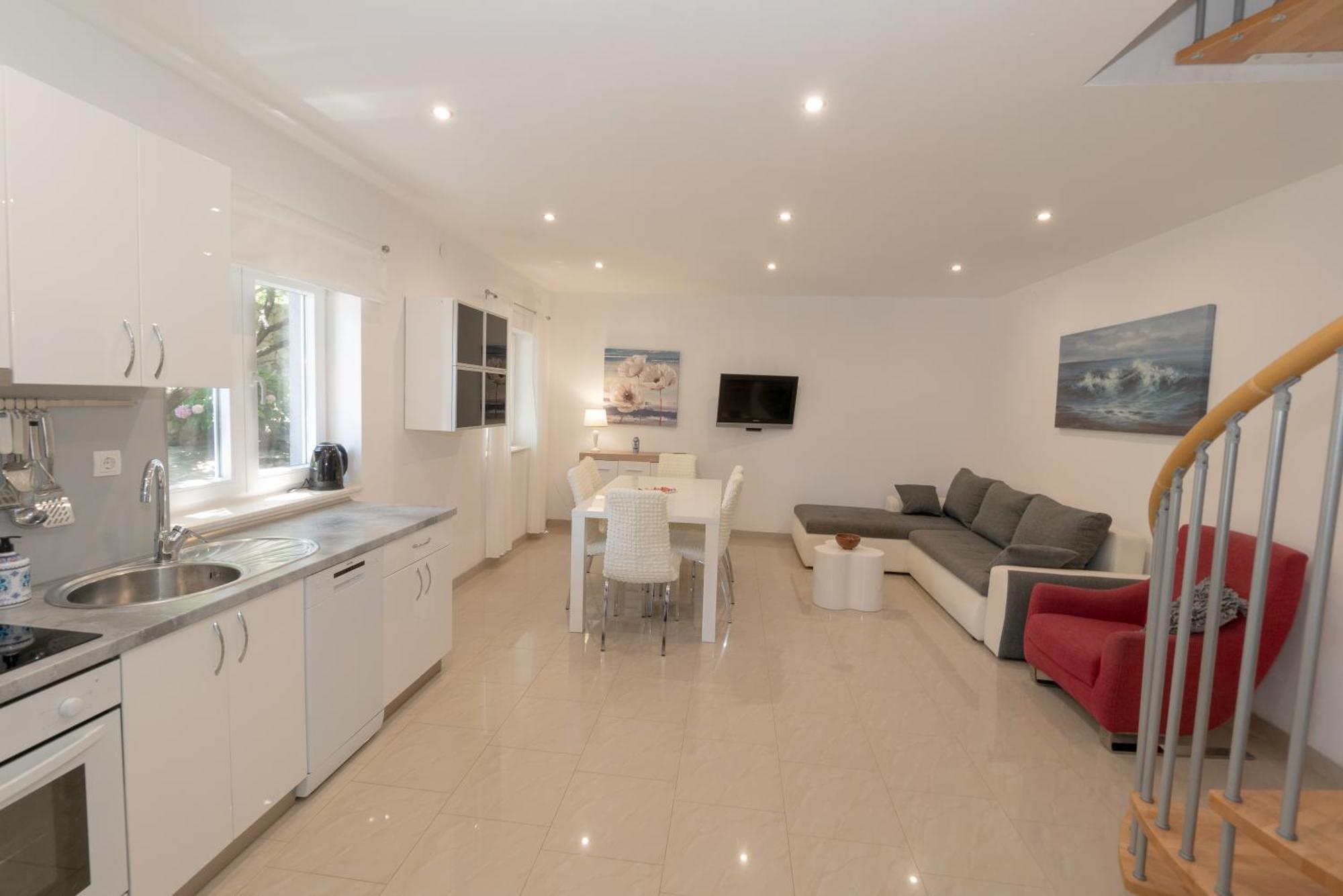 Apartments Srdanovic Omis Bagian luar foto