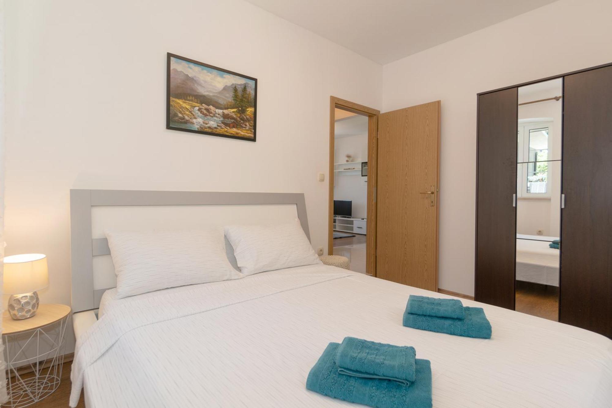 Apartments Srdanovic Omis Bagian luar foto