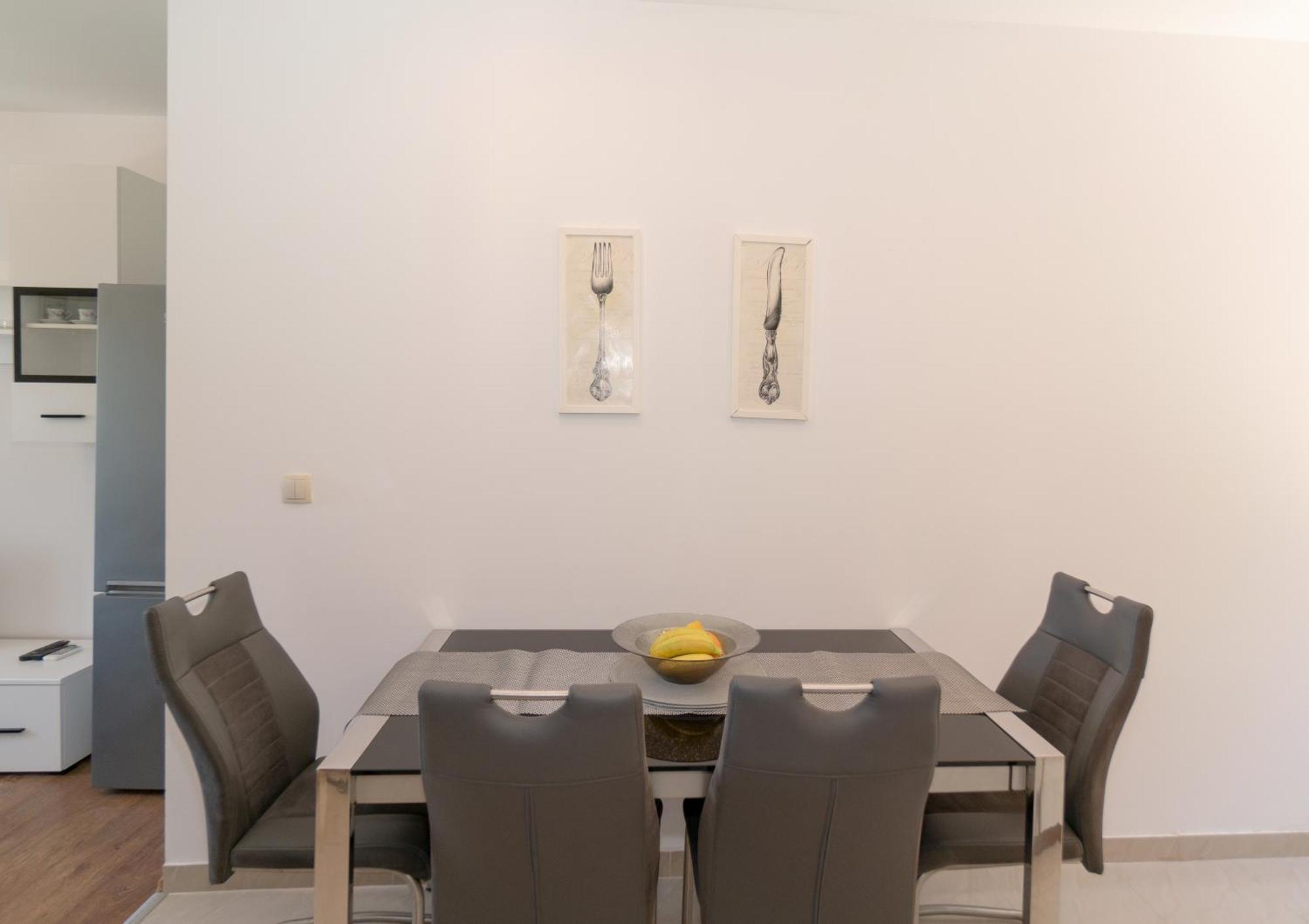 Apartments Srdanovic Omis Bagian luar foto